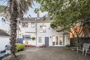 Rear- click for photo gallery